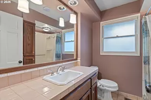 11047 SE Cherry Blossom Dr, Portland, OR 97216 - Photo 15