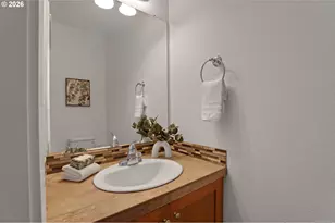 3853 SE 181st Pl, Portland, OR 97236 - Photo 9
