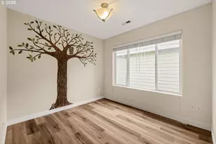 9217 N Macrum Ave, Portland, OR 97203 - Photo 23