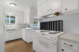 1250 SE 36th Ave, Hillsboro, OR 97123 - Photo 11