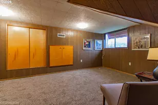 144 Briarcliff Dr, Eugene, OR 97404 - Photo 35