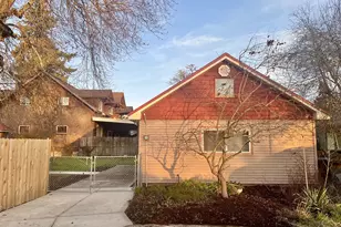 144 Briarcliff Dr, Eugene, OR 97404 - Photo 43