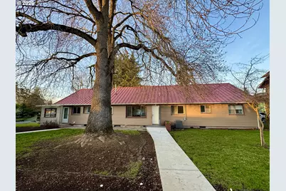 144 Briarcliff Dr, Eugene, OR 97404 - Photo 47