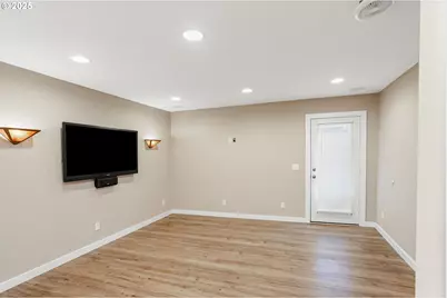 1116 NE Irvine St, McMinnville, OR 97128 - Photo 11