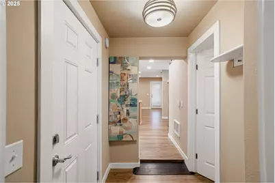 1116 NE Irvine St, McMinnville, OR 97128 - Photo 17