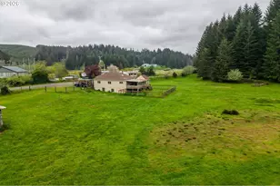 63008 Red Dyke Rd, Coos Bay, OR 97420 - Photo 9