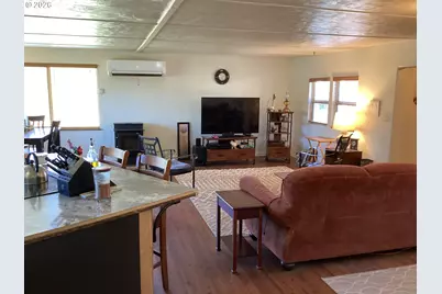 370 Gael Ln, Myrtle Creek, OR 97457 - Photo 5