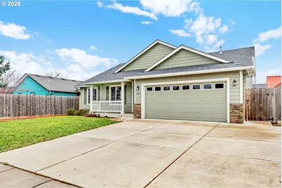 632 N 5th St, Creswell, OR 97426 - Photo 3