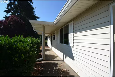 7716 NE 123rd Ave, Vancouver, WA 98682 - Photo 5