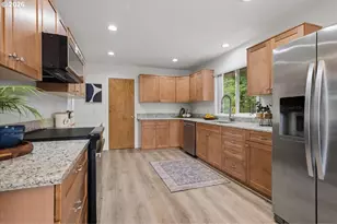 16660 SW Oak St, Beaverton, OR 97007 - Photo 9