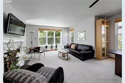 305 S Montgomery St #404, Portland, OR 97201 - Photo 7