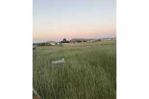 W Nesbitt St, Goldendale, WA 98620 - Photo 1