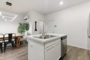 627 NE 72nd St, Vancouver, WA 98665 - Photo 11