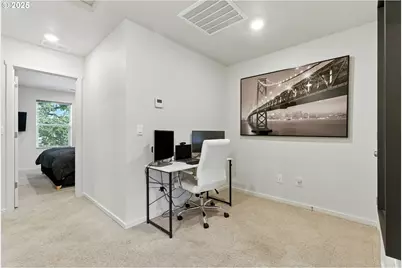 627 NE 72nd St, Vancouver, WA 98665 - Photo 13