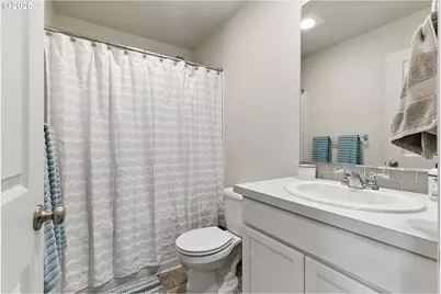 627 NE 72nd St, Vancouver, WA 98665 - Photo 19