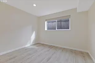 18665 NW Tolovana St, Portland, OR 97229 - Photo 27