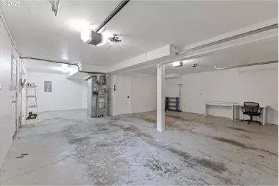 18665 NW Tolovana St, Portland, OR 97229 - Photo 31