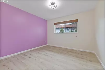 18665 NW Tolovana St, Portland, OR 97229 - Photo 21
