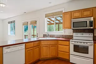 107 Basswood Dr, Silver Lake, WA 98645 - Photo 9