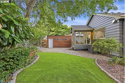 5558 SE Stark St, Portland, OR 97215 - Photo 33