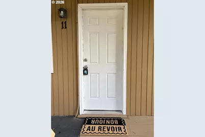 1260 10th St #11, Florence, OR 97439 - Photo 17