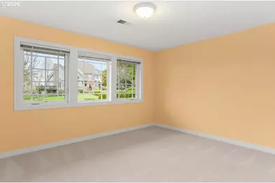 9820 NW Skyview Dr, Portland, OR 97231 - Photo 21