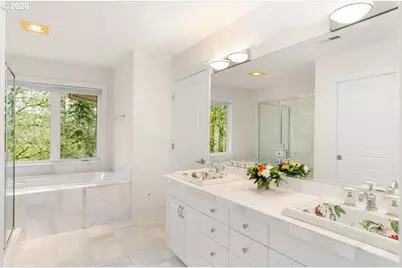 9820 NW Skyview Dr, Portland, OR 97231 - Photo 15