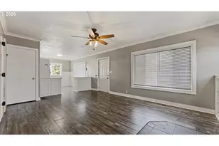 1901 Long St, Sweet Home, OR 97386 - Photo 7