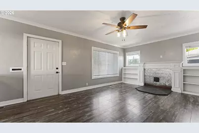 1901 Long St, Sweet Home, OR 97386 - Photo 5