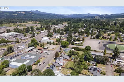 1901 Long St, Sweet Home, OR 97386 - Photo 35