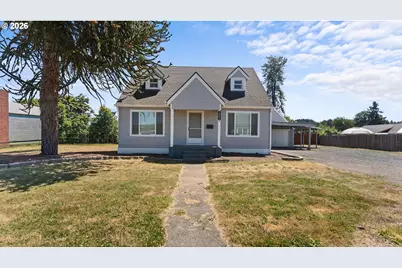 1901 Long St, Sweet Home, OR 97386 - Photo 1