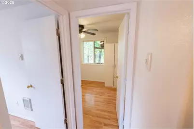 219 NE 18th Ave, Camas, WA 98607 - Photo 19