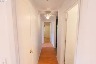 219 NE 18th Ave, Camas, WA 98607 - Photo 29