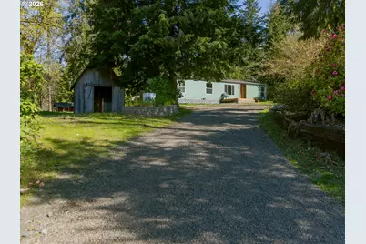 108 Longhorn Rd, Amboy, WA 98601 - Photo 5