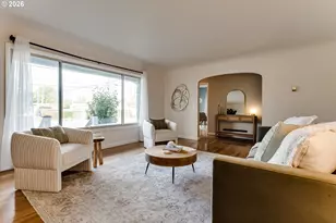 525 10th St, Springfield, OR 97477 - Photo 9