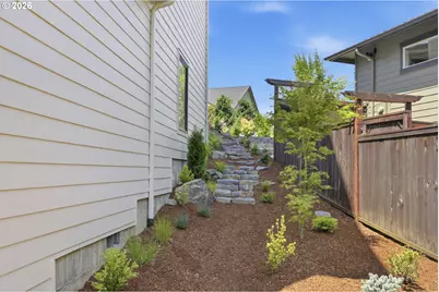 3445 Summit Sky Blvd, Eugene, OR 97405 - Photo 27