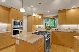 3659 Agate St, Eugene, OR 97405 - Photo 9