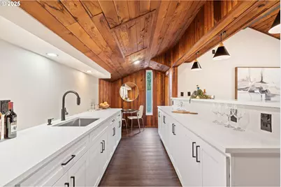 2554 SE Buttercup Ct, Hillsboro, OR 97123 - Photo 39