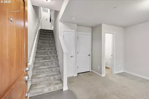 28668 SW Paris Ave, Wilsonville, OR 97070 - Photo 9