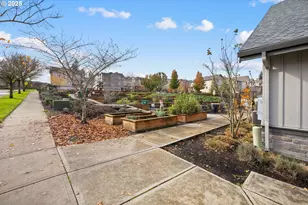 28668 SW Paris Ave, Wilsonville, OR 97070 - Photo 33