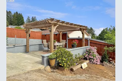 7175 Vista Ridge Dr, Brookings, OR 97415 - Photo 35