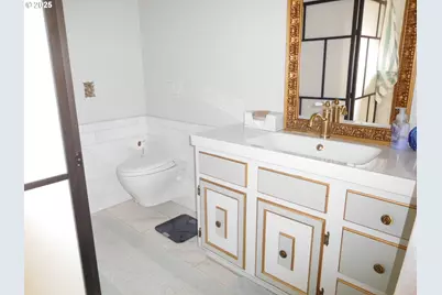 117 N Main St, Milton-Freewater, OR 97862 - Photo 9