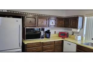 117 N Main St, Milton-Freewater, OR 97862 - Photo 21