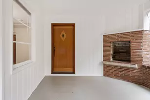 9310 SW 18th Pl, Portland, OR 97219 - Photo 5