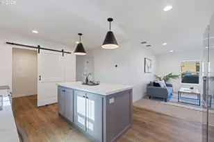 2208 W 10th St, The Dalles, OR 97058 - Photo 21