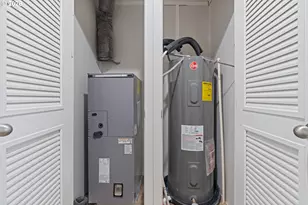 2208 W 10th St, The Dalles, OR 97058 - Photo 23