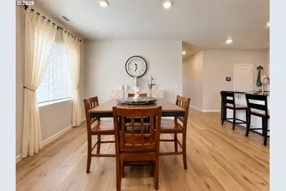 438 Greencrest St NE, Salem, OR 97301 - Photo 15