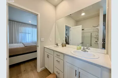 438 Greencrest St NE, Salem, OR 97301 - Photo 19
