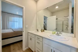 438 Greencrest St NE, Salem, OR 97301 - Photo 19