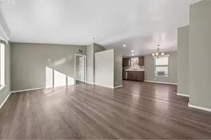 2889 Kinney Loop, Eugene, OR 97408 - Photo 5